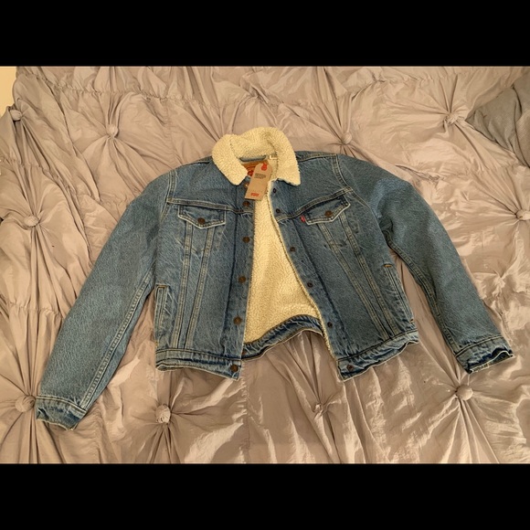 Levi's Jackets & Blazers - Levi’s Original Jean Trucker Jacket